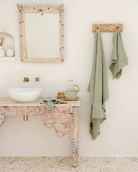 Waffle Bath Towel in Pistachio green