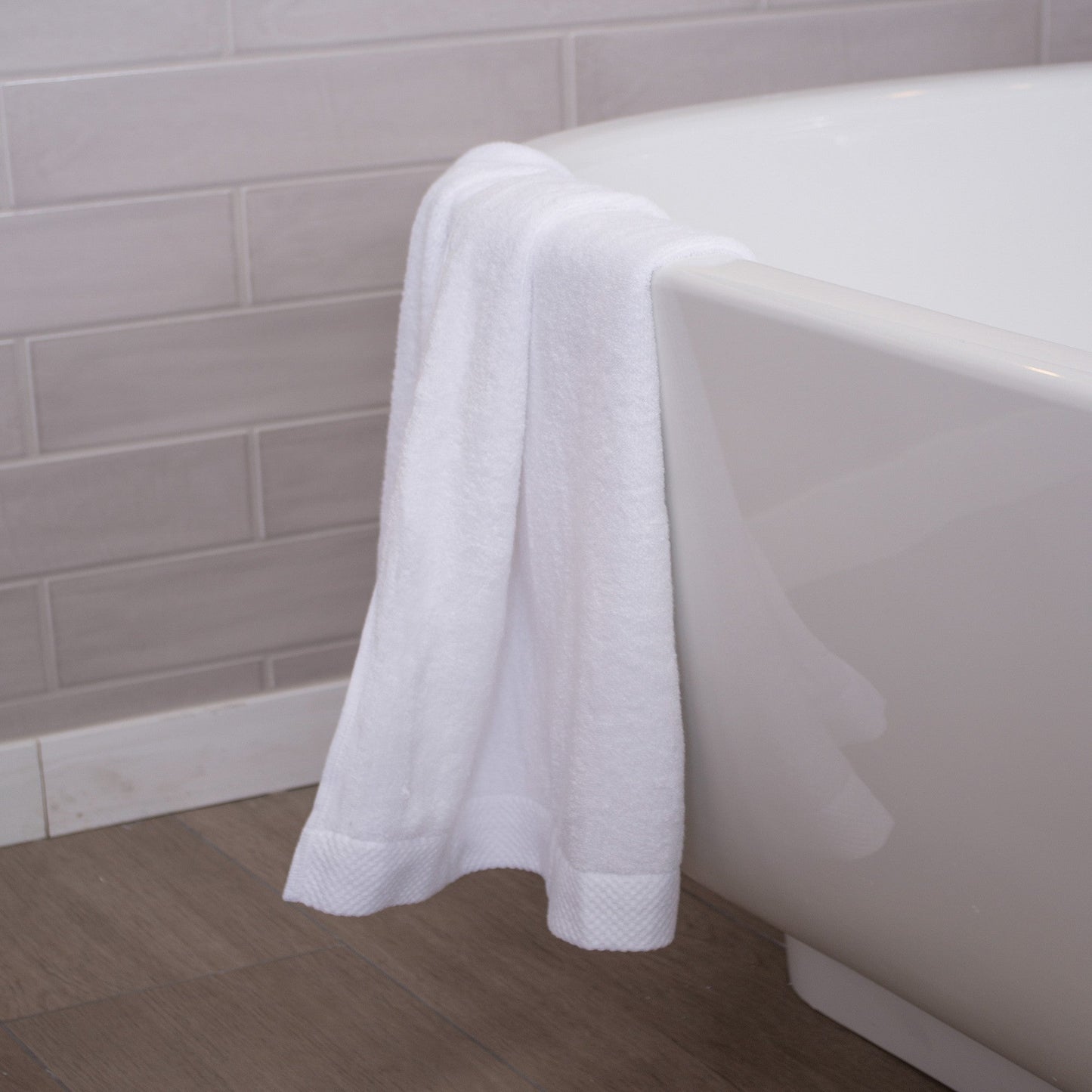 BedVoyage Luxury Viscose from Bamboo/Cotton Bath Towel